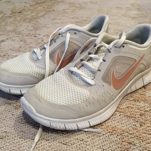 Womens Nike Free Run Size 7